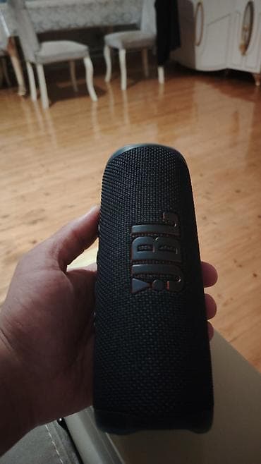 dinamikler: JBL Flip 6 portativ Bluetooth akustik sistemi 370 azn alınıb sırf pul — 1