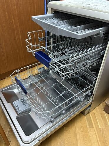 siemens qabyuyan: Gümüşü rəngdə "Siemens" markalı qabyuyan maşın. Ağıllı idarəetmə — 8