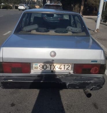 tofaş satış: Tofaş Şahin/Doğan (sedan) – gümüşü rəng Xüsusiyyətlər: - Kuzov: 4 — 9