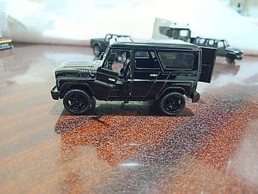 Спорт и хобби: Maqnitli inersiyalı oyuncaq avtomobil – ofroud üslublu, qara rəng — 2