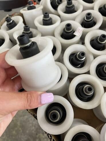 8 lik dikt: Bu dəqiq ölçmə aləti, dairəvi formalı qara korpusa malikdir və — 2