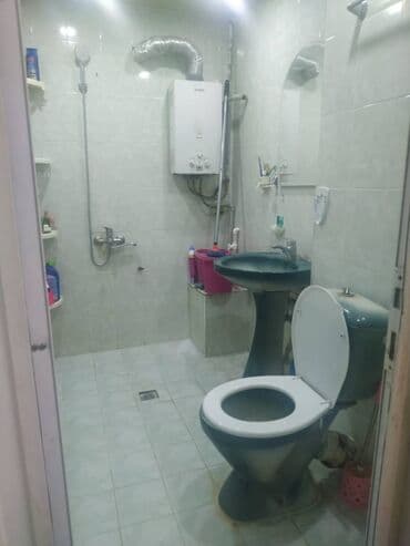 7 ci mikrorayon yeni tikili: Nərimanov rayonu,Сeyhun Hacıbəylidə, Hərbi prokroturanin arxasinda 9 — 5