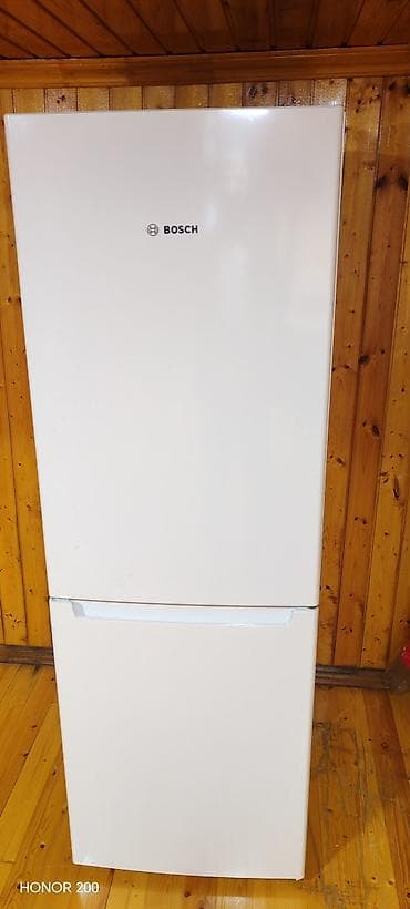 İşlənmiş 2 qapılı Bosch Soyuducu Satılır, rəng - Ağ lalafo.az -da İşlənmiş 2 qapılı Bosch Soyuducu Satılır, rəng - Ağ