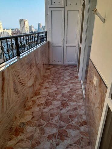 sumqayit 6 ci mikrorayon: Bakı, 4 otaqlı, Köhnə tikili, m. Elmlər Akademiyası, 110 kv. m — 14