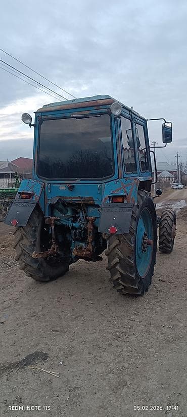 masin cxol: Belarus MTZ traktoru - Marka/model: Belarus (Minsk Tractor Works) MTZ — 4