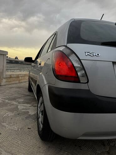 ravon nexia r3 satis merkezi: Kia Rio hatchback, gümüş rəng. - Kuzov: 5 qapılı, kompakt hatchback — 11