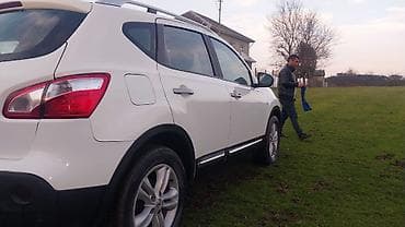 muhərrik: Nissan Qashqai: 0.2 l | 2012 il Krossover — 4