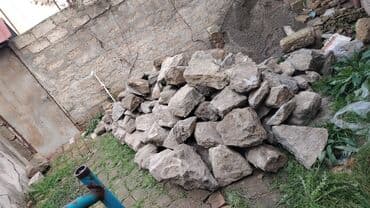 Məhsul: Tikinti üçün təbii qaya/çınqıl daşları Təsvir: - Böyük və