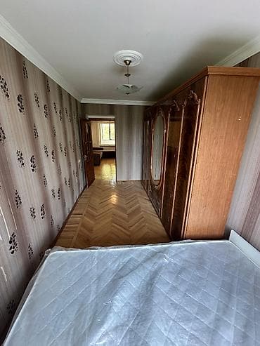 kiraye ev nermanovda: Yasamal rayonu, Elmlər metrosunun yaxını, Nəşriyyatın qarşısı, köhnə — 5