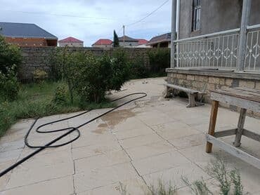 ələt qəsəbəsi: Satılır: geniş və işıqlı mənzil interyeri otag sayı 6tıdır,2 — 18