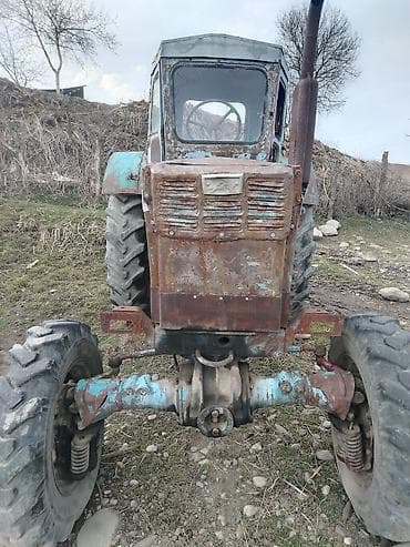 Salam.traktorlar tekde satilir. 2si bir yerde de satilir