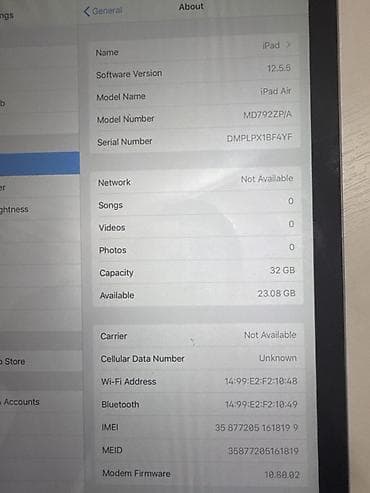 iphone hdmi kabel: Model yaddaş məlumatları şəkildə qeyd olunub, ekranda toxunmayla — 2