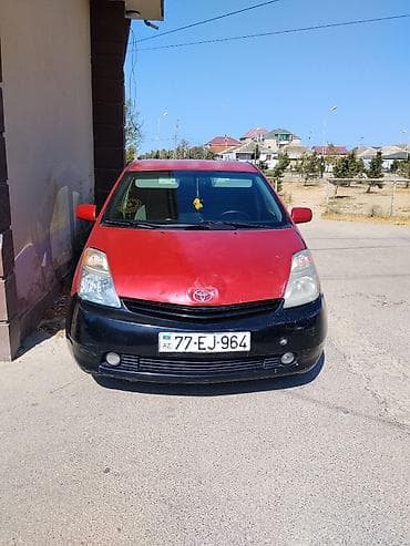 prius teker: Toyota Prius: 1.5 l | 2007 il Hetçbek — 1