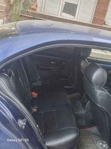 опель зафира а: BMW sedan – mavi rəng, avtomatik ötürücü ilə. Xarici: - Mavi kuzov — 3