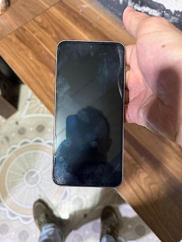 Samsung Galaxy A56 5G, 128 GB, rəng - Boz, Face ID — 3