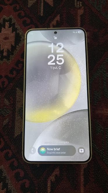android smart tv box: Samsung s24 128 yaddaş prablemsiz qutu adapdır verilir narter ancaq — 5