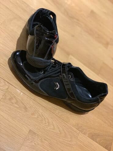 nike cortez qadın krossovkaları: Geox, натуральная кожа размер 38 в хорошем состоянии — 2