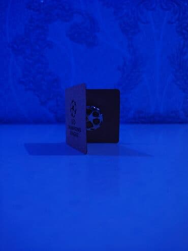 CD, DVD disklər və kassetlər: Orginal Çempionlar Liqası seti satılır.3-lü set UCL mini ball,UCL — 2