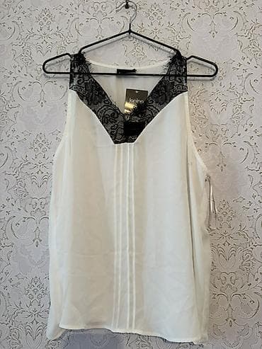 Brend: Janina Model: Qolsuz bluz Ölçü: 40 (etiket üzərində göstərilib)