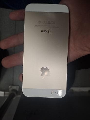 playsation 4: IPhone SE, Ağ, Barmaq izi — 7