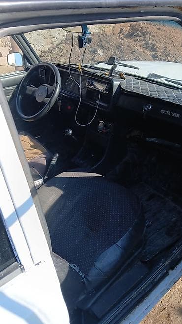 lada vaz 2110: VAZ (LADA) 2107: 1.6 l | 1997 il 150000 km Sedan — 5