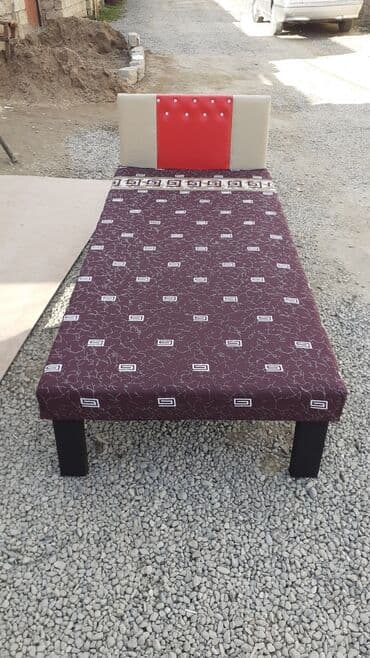 Çarpayı təzə Hazırı var Çatdırılma var 1 nəfərlik 60 manat 2 nəfərlik — 1