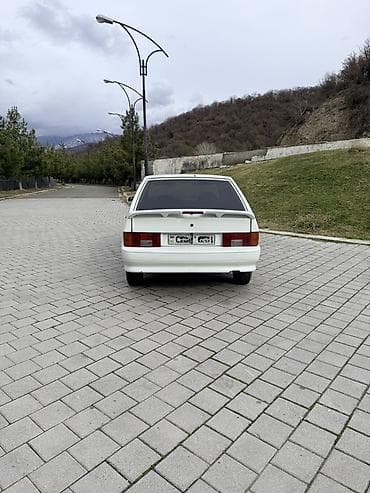 ilkin odənişsiz avtomobil: Avtomobil: LADA Samara (VAZ-2114) hatchback Kuzov: 5 qapılı, ağ rəng — 7