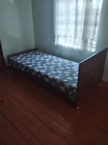 yuxuda taxt carpayi görmek: 2 təknəfərlik çarpayı, Dolab, İşlənmiş — 2