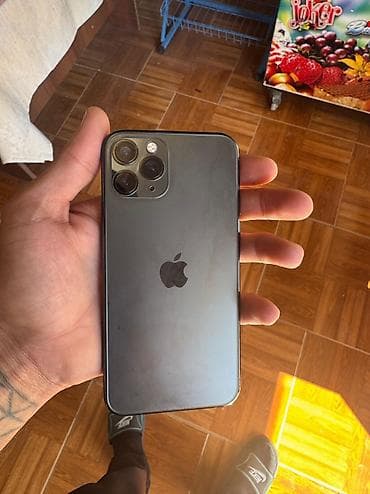 iphone 14 pro case: IPhone 11 Pro, 64 GB, Alpine Green, Face ID — 1