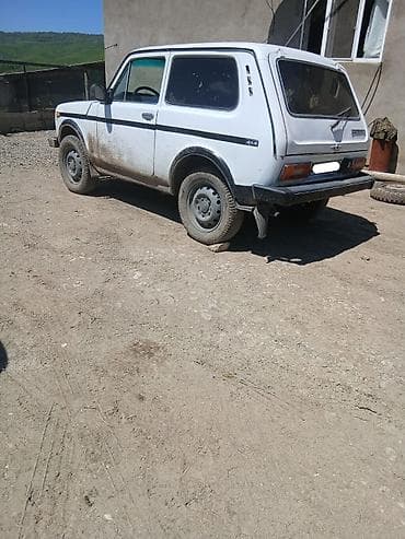 wrangler teker: VAZ (LADA) 4x4 Niva: 1.6 l | 1991 il 548709 km Ofrouder/SUV — 3