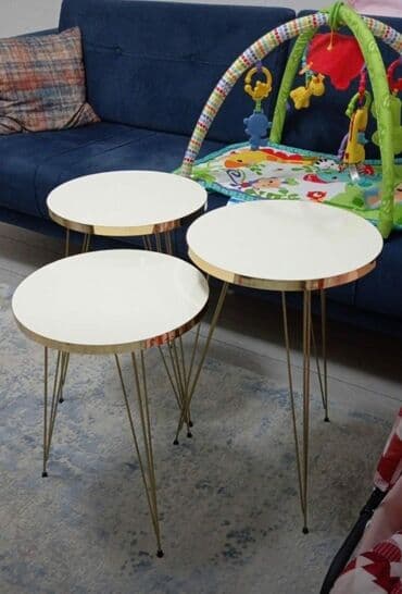 ziqonlar: Jurnal masası, Yeni — 12