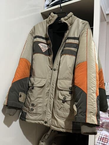 Üst geyimləri: S ve M e uygun . Oglan ucun . Xarıcden alınıb ucuz satılır — 1