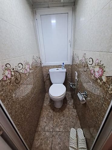 modul tipli ev: Bakı, 5-ci mikrorayon, 2 otaqlı, Köhnə tikili, m. Memar Əcəmi, 50 kv. m — 3