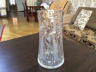 aboy dekor: Qedimi Xrustal Guldan. 60- ci illerin. Hundurluyu 33 sm; diametri 16 — 1