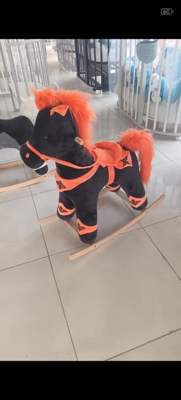 сколько стоит лабубу в баку: At madel çoxdu — 1