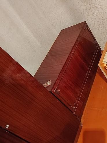 taxta dolab: 3 qapılı, Siyirməli, Qəhvəyi, Digər material, Açılan, Düz dolab — 10