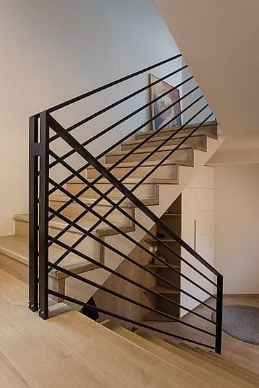 demir seyfler: Metall məhəccər – pilləkən və balkonlar üçün müasir dizayn Qiymət — 6