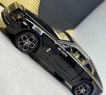 kapo: Miqyaslı kolleksiya model avtomobil – metal die-cast kupé - Uzunluq — 4