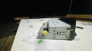 Avtomobil multimedia/radio başlıq qurğusu (2DIN) Xüsusiyyətlər: - — 4