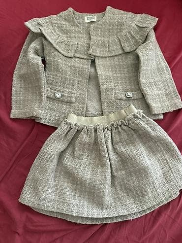Qız uşağı üçün iki hissəli dəst – jaket və ətək - Rəng: açıq boz — 2