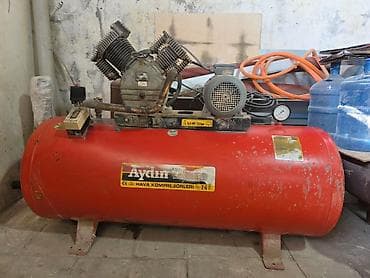 Aydın Hava Kompressoru – sənaye tipli - Marka/model: Aydın (Hava