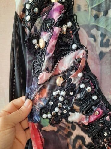 коктейльные платья в баку: Kapriz brend.geyri adi naxiwli paltar.awagi hissesi klyowdu.hem — 3