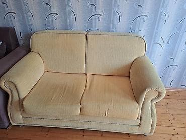 divani: İki nəfərlik yumşaq divan - Rəng: açıq sarı/krem tonları - Material — 1