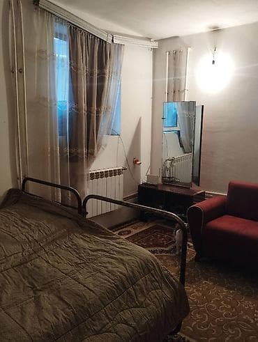 ev axtaram: Bineqedi r.Resulzade qesebesinde 1 otaqlı ev kiraye verilir, yalnız — 2