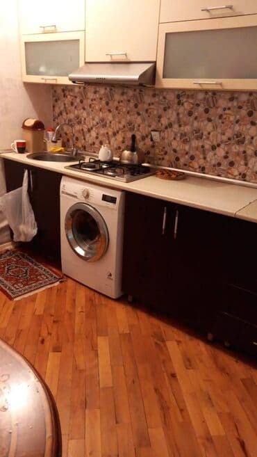 3 otaqli kiraye evler 400 azn: Həzi Aslanov metrosuna yaxın (Neapol dairəsinə yaxın)12-çi mertebenin — 5