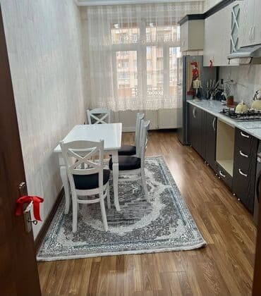 Mətbəx üçün, Dördbucaq masa, 4 stul