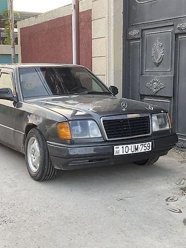 Mercedes-Benz E 220: 2.2 l | 1995 il Sedan lalafo.az -da Mercedes-Benz E 220: 2.2 l | 1995 il Sedan