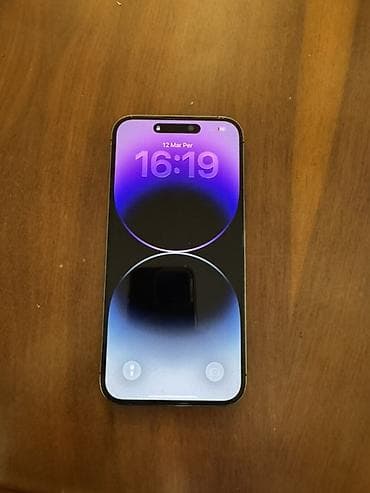 macbook pro ikinci el: IPhone 14 Pro Max, 128 GB, Deep Purple, Simsiz şarj — 2