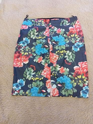 Alt paltarı: Yubka etek
izolla firması
yeniden seçilmir
48 razmer — 3