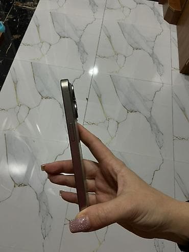 apple 8 pulus: IPhone 14 Pro, Gümüşü, Qırıq — 5